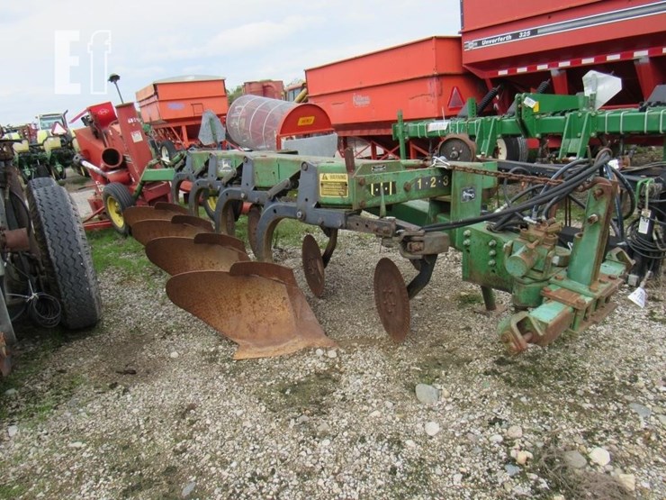 john-deere-2800-image-4