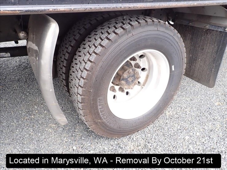 2016-ford-f650-image-23