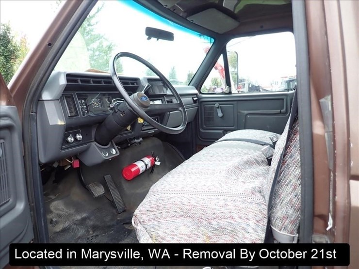 1993-ford-f700-image-7