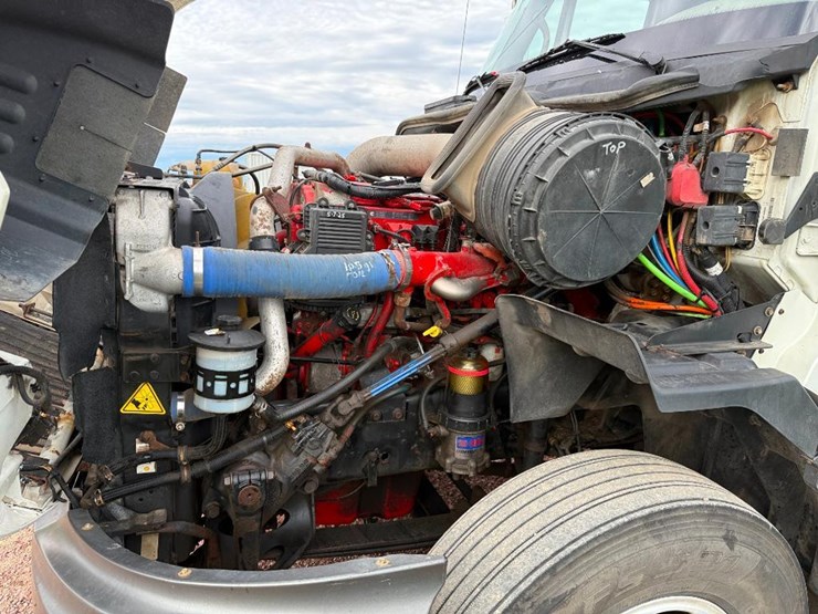 international-prostar-image-44