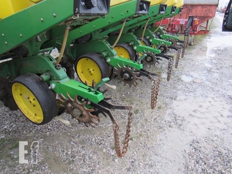john-deere-7200-image-3