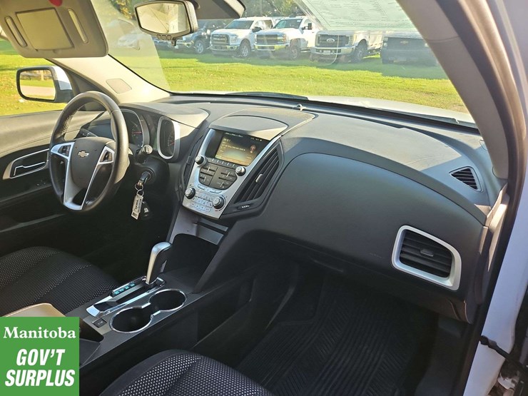2015-chevrolet-equinox-image-31