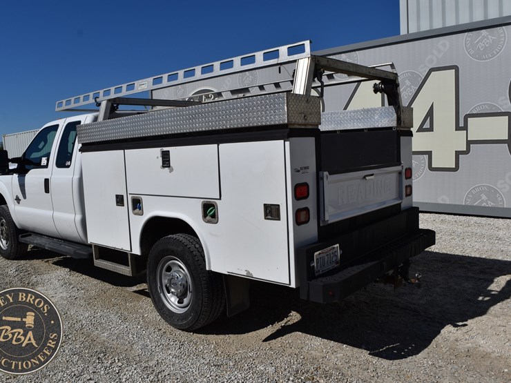 2015-ford-f350-sd-image-13