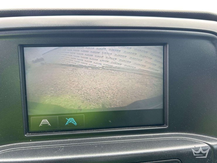 2018-chevrolet-silverado-1500-image-19