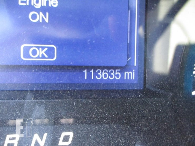 2014-ford-explorer-image-18