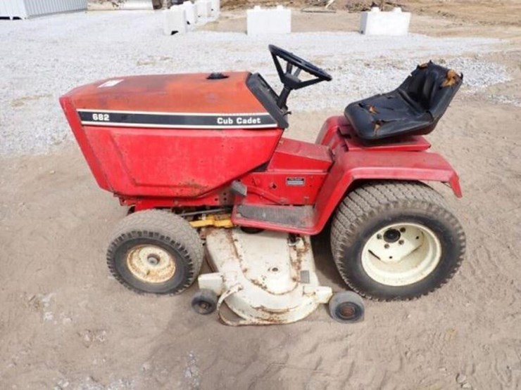 cub-cadet-682-image-8