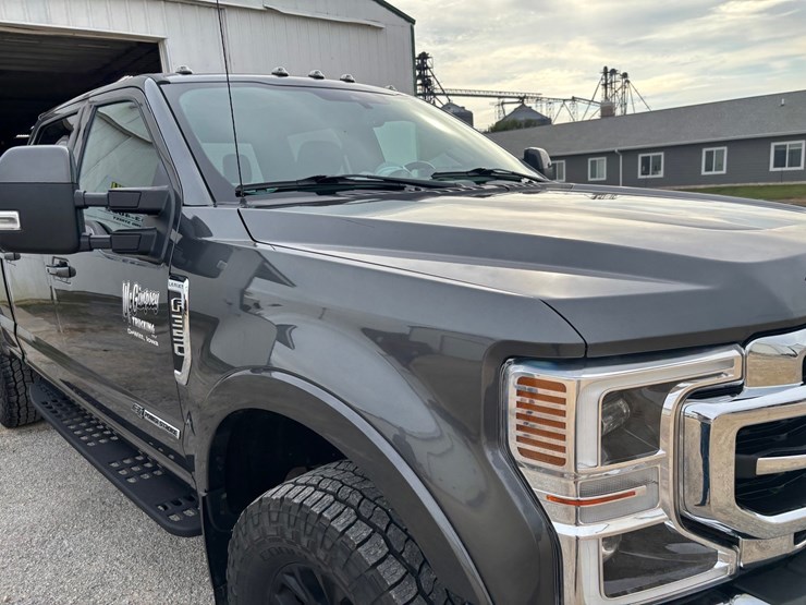 2020-ford-f350-image-8