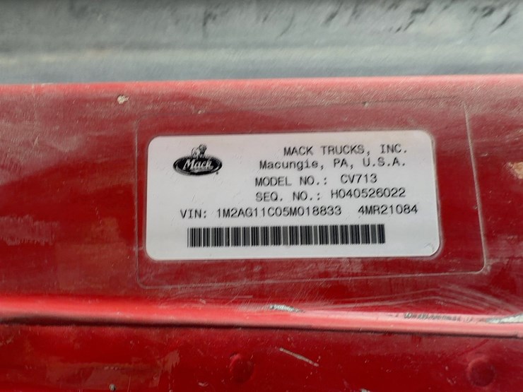 2005-mack-granite-cv713-image-37