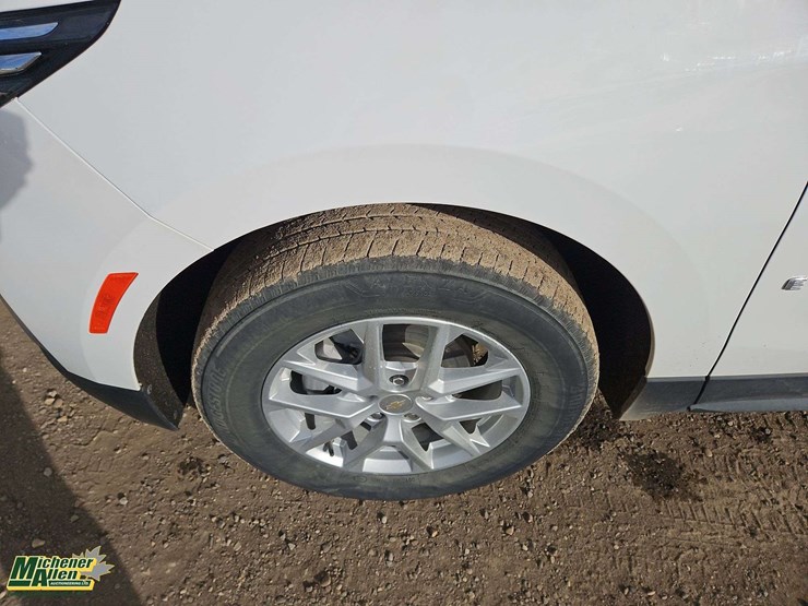 2022-chevrolet-equinox-image-7