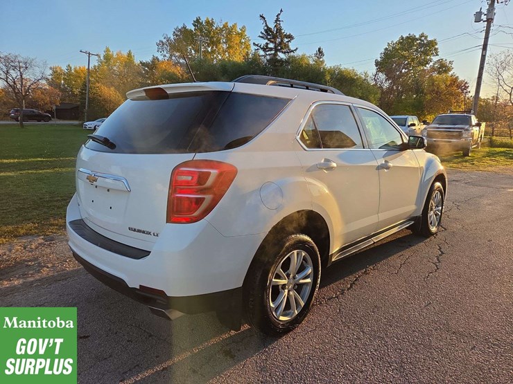 2016-chevrolet-equinox-image-3