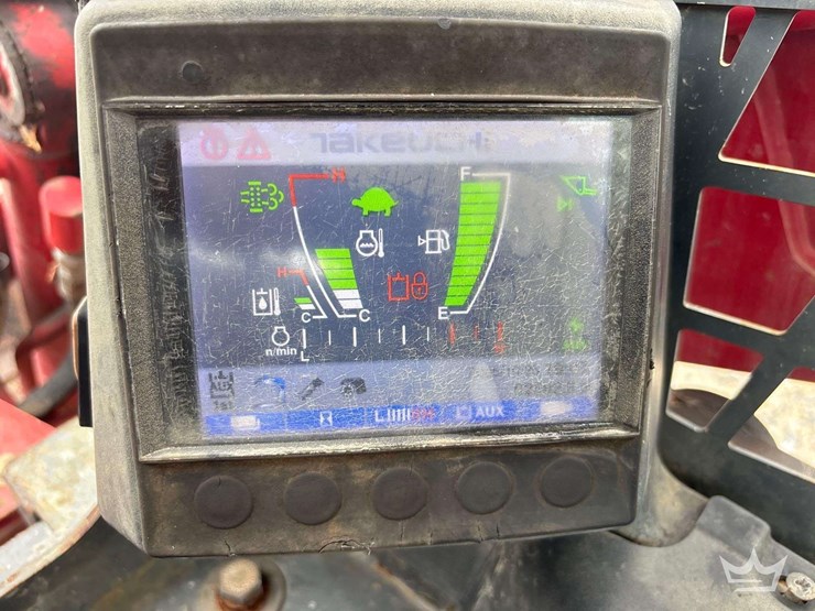 2018-takeuchi-tl10v2-image-16