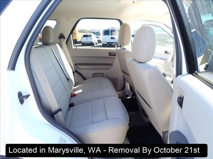 2012-ford-escape-image-23
