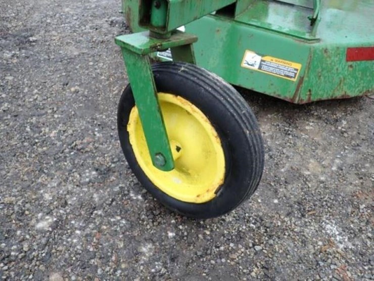 john-deere-413-image-14
