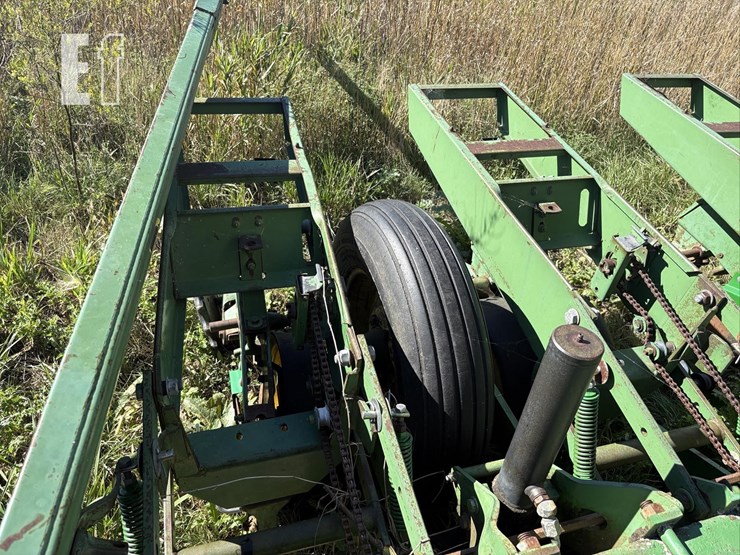 john-deere-7000-image-5