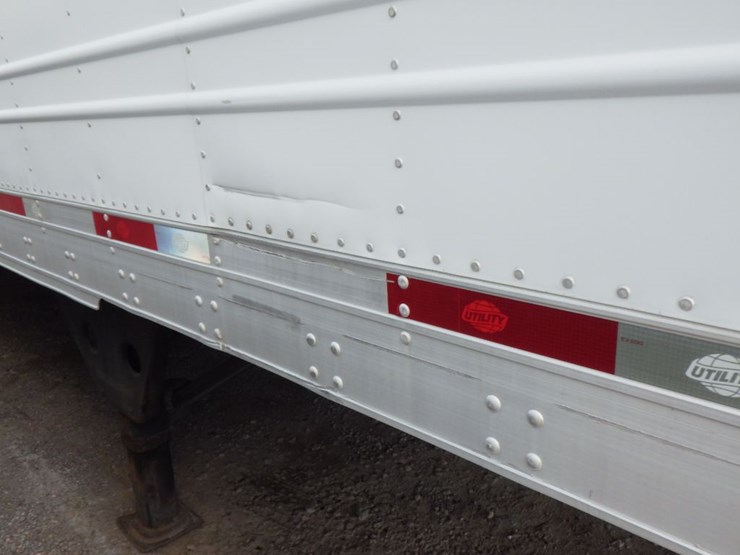 2012-utility-3000r-image-8