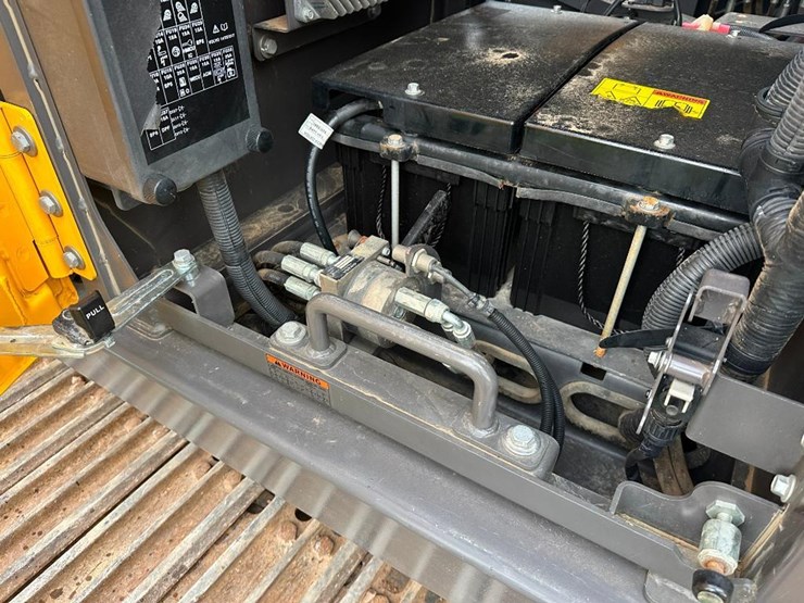 volvo-ec250e-lr-image-41