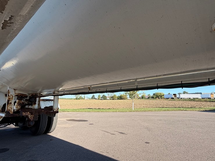 #1848-•-1997-leslie-44'-tanker-trailer-image-30