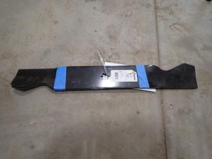 qty-of-2-21"-lawn-mower-blades-image-2