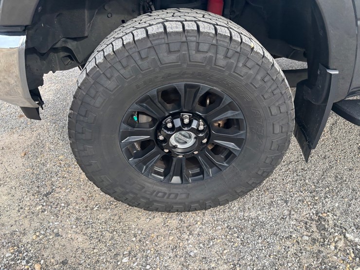 2020-ford-f350-image-130