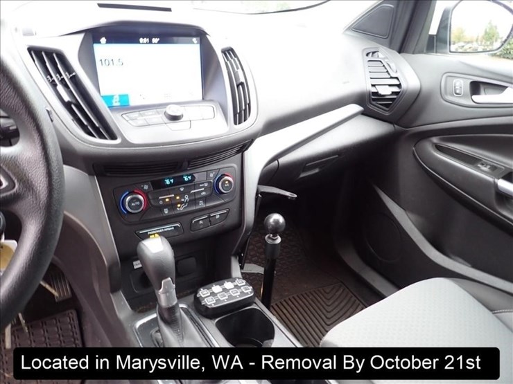 2017-ford-escape-image-6