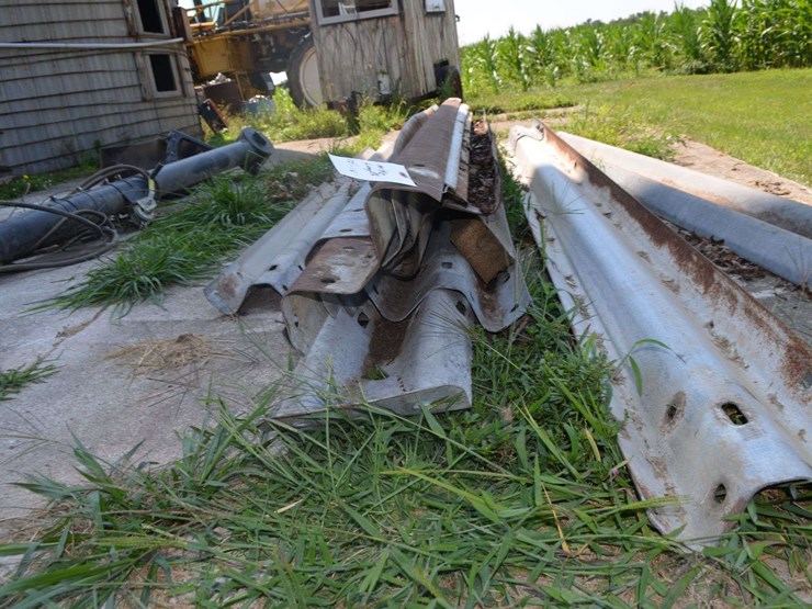 misc-length-pile-of-guardrail-image-5