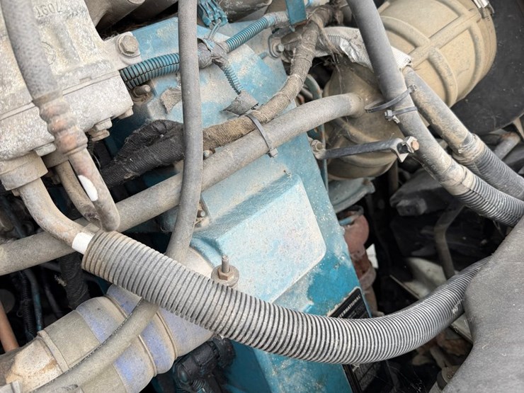 international-durastar-4400-image-54