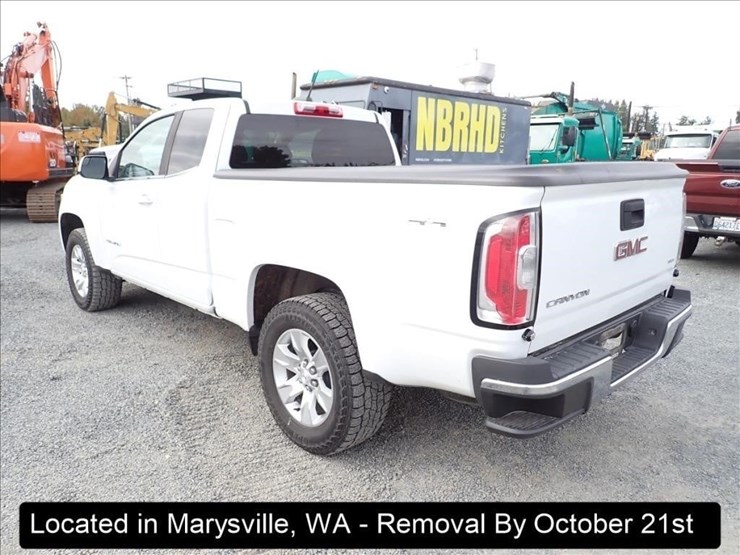 2017-gmc-canyon-image-11