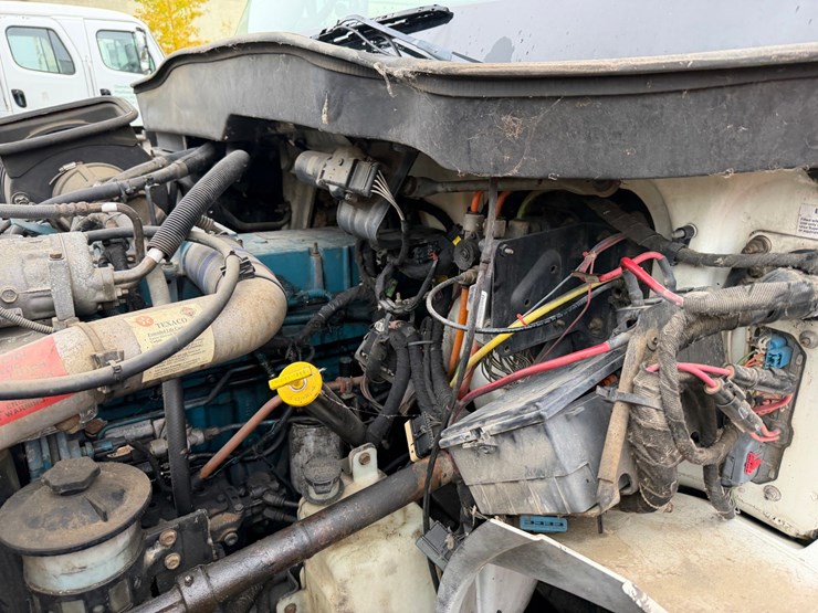 international-durastar-4400-image-49