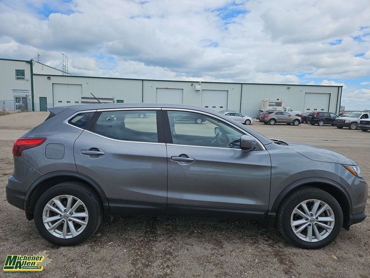 2017-nissan-qashqai-sport-awd-sl-4dr-crossover-image-7