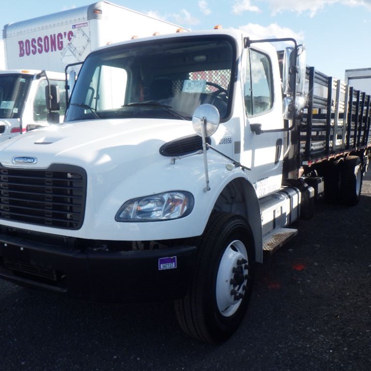 2020 FREIGHTLINER M2 106
