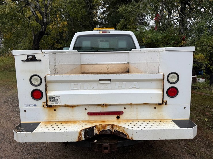 2011-ford-f350-image-4