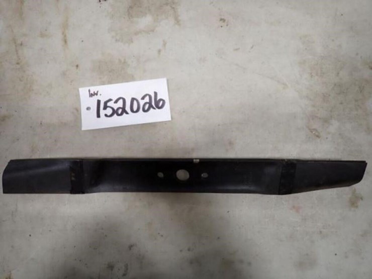 qty-of-2-20"-lawn-mower-blades-image-1