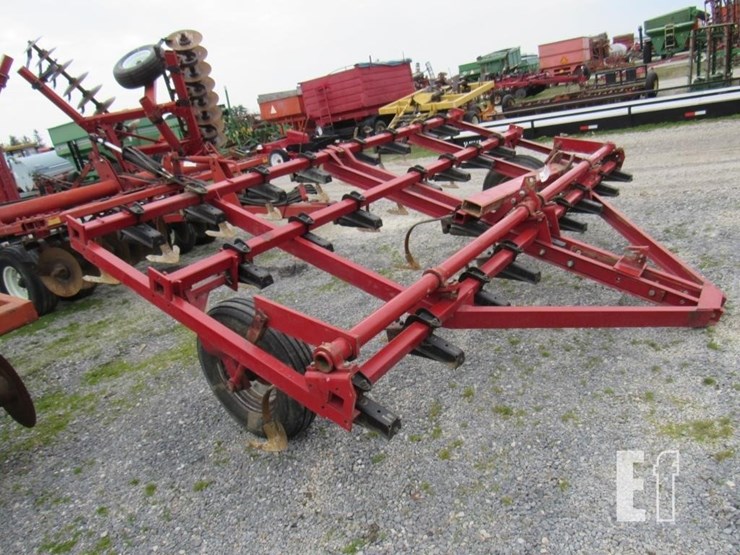 case-ih-4500-image-1