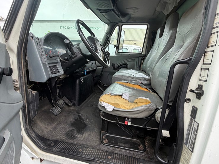 international-durastar-4400-image-38