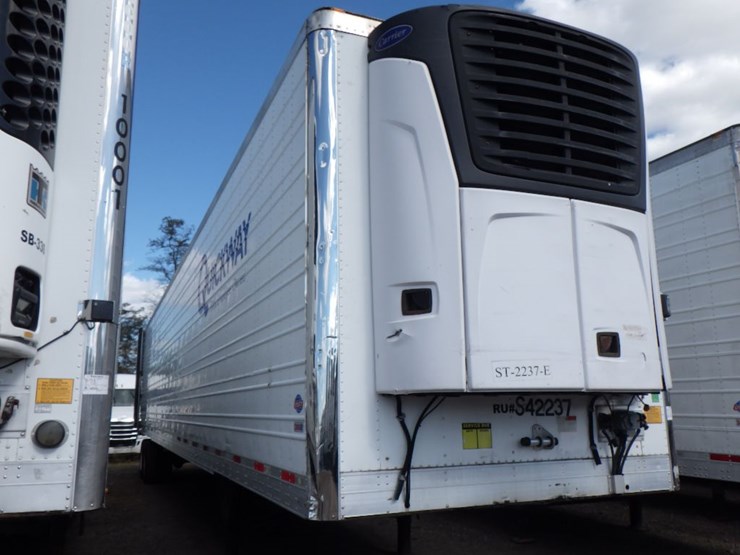 2012-utility-3000r-image-3