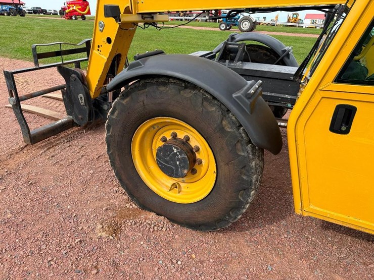 2007-caterpillar-tl943-image-9