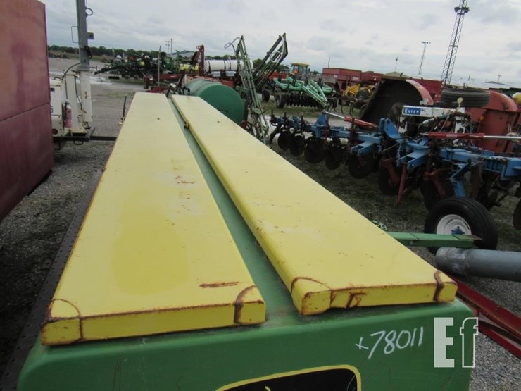john-deere-8300-image-6
