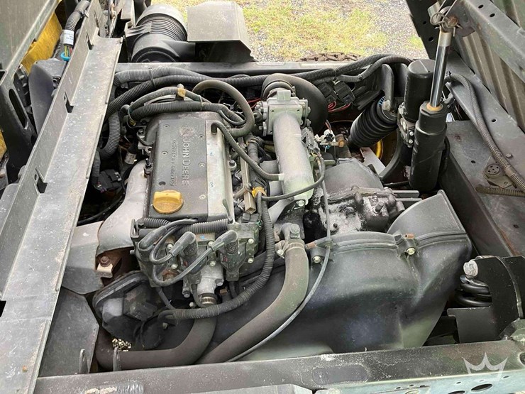 john-deere-gator-image-29