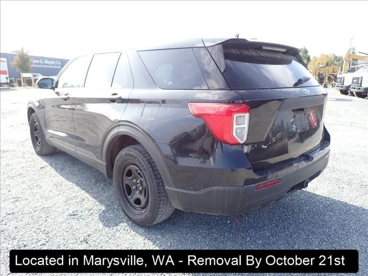 2021-ford-explorer-image-10