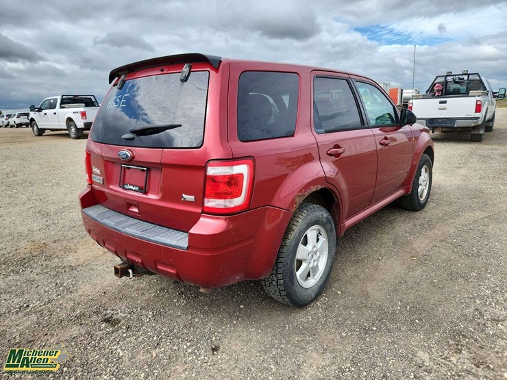 2012-ford-escape-xlt-image-4