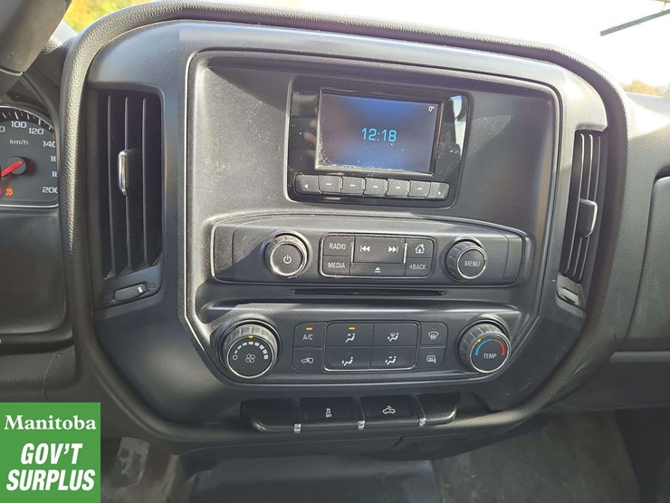 2014-chevrolet-silverado-1500-image-19