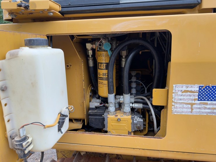 2007-caterpillar-d5g-lgp-image-30