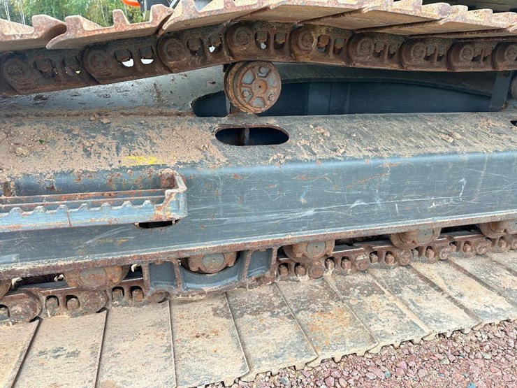 volvo-ec250e-lr-image-9
