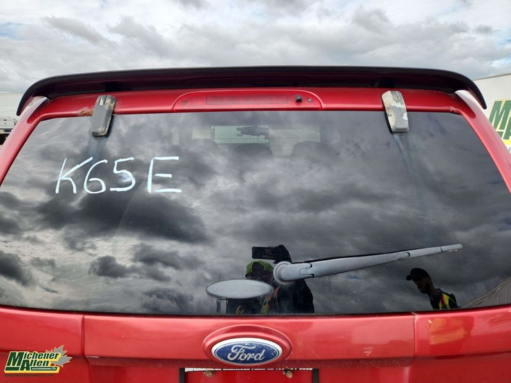 2012-ford-escape-xlt-image-35