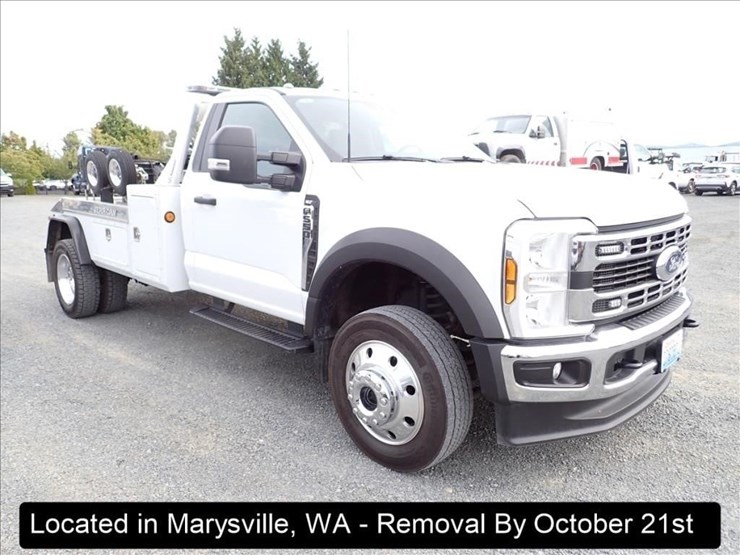 2024-ford-f550-image-33