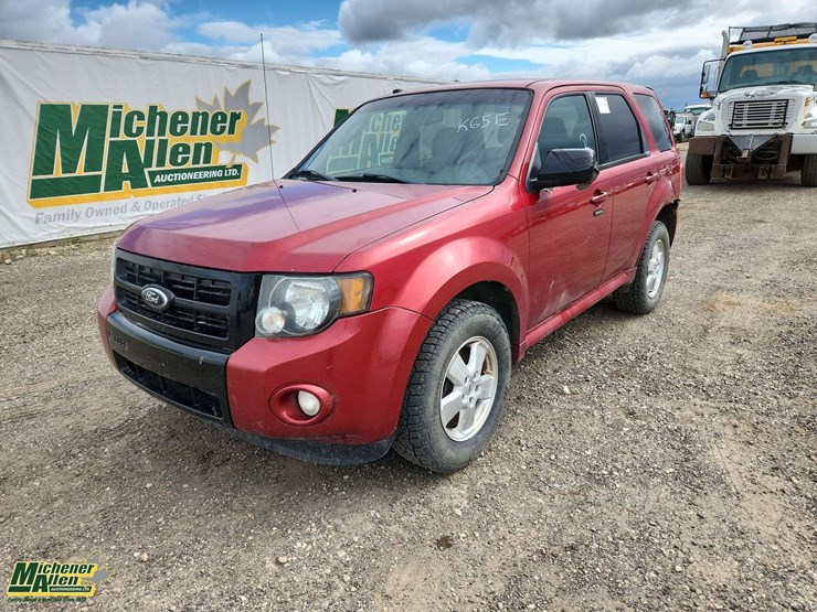 2012-ford-escape-xlt-image-1