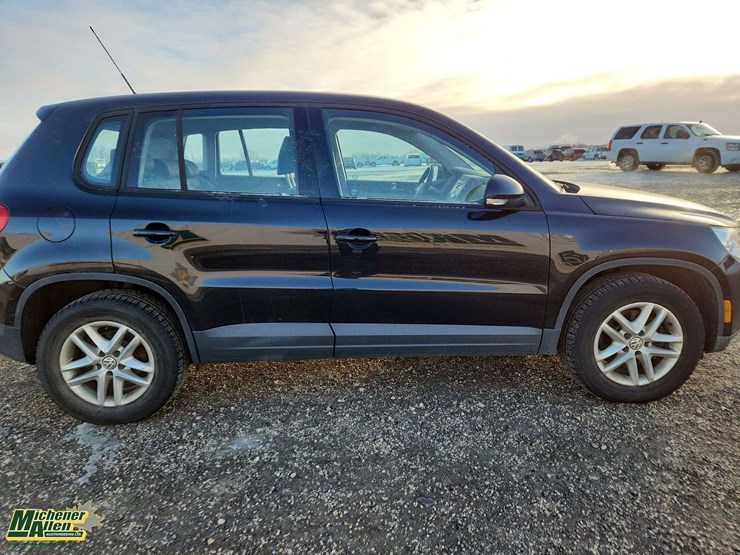 2009-volkswagen-tiguan-image-7