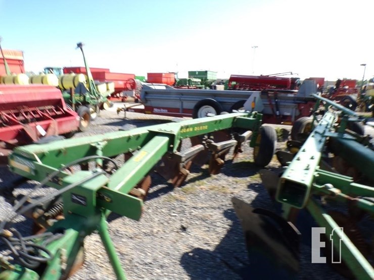 john-deere-2600-image-3