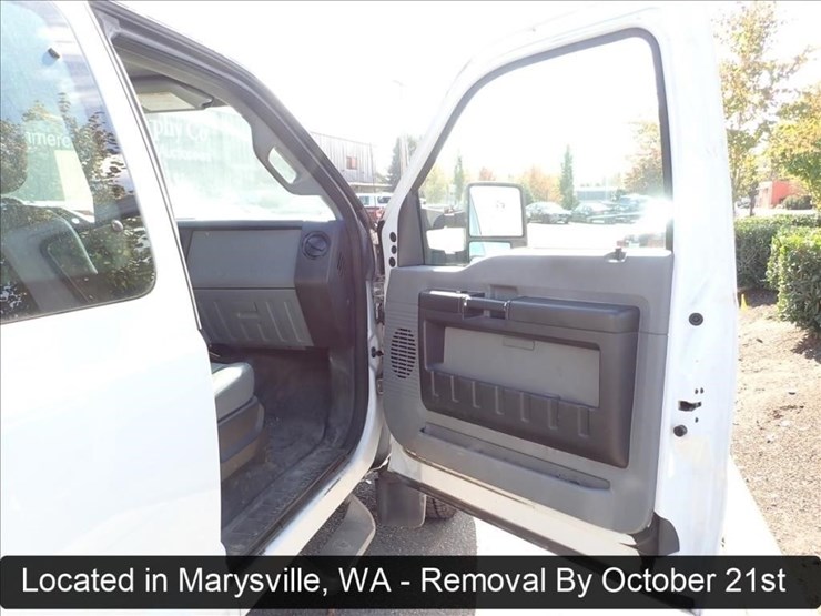 2015-ford-f550-image-14