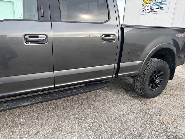2020-ford-f350-image-27